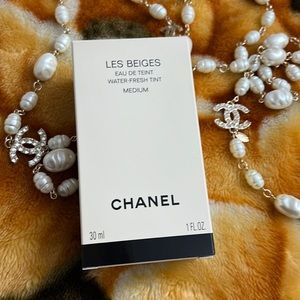 Chanel les beiges water fresh tint medium